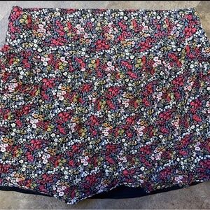 Cute Floral Women's Skirt size Medium